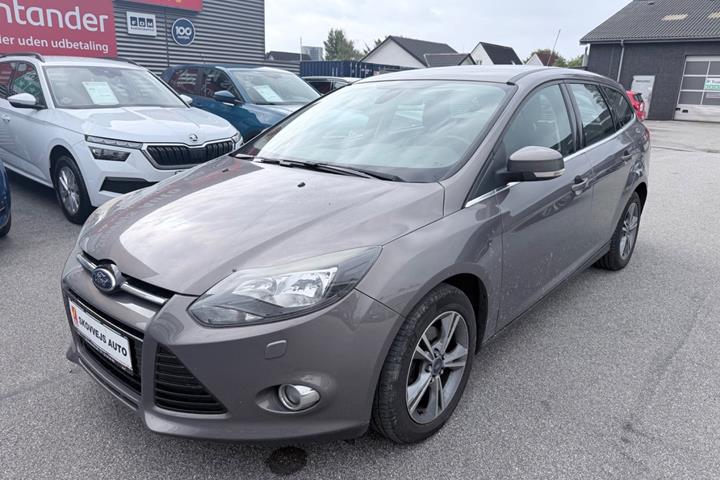 Grå Ford Focus fra 2013