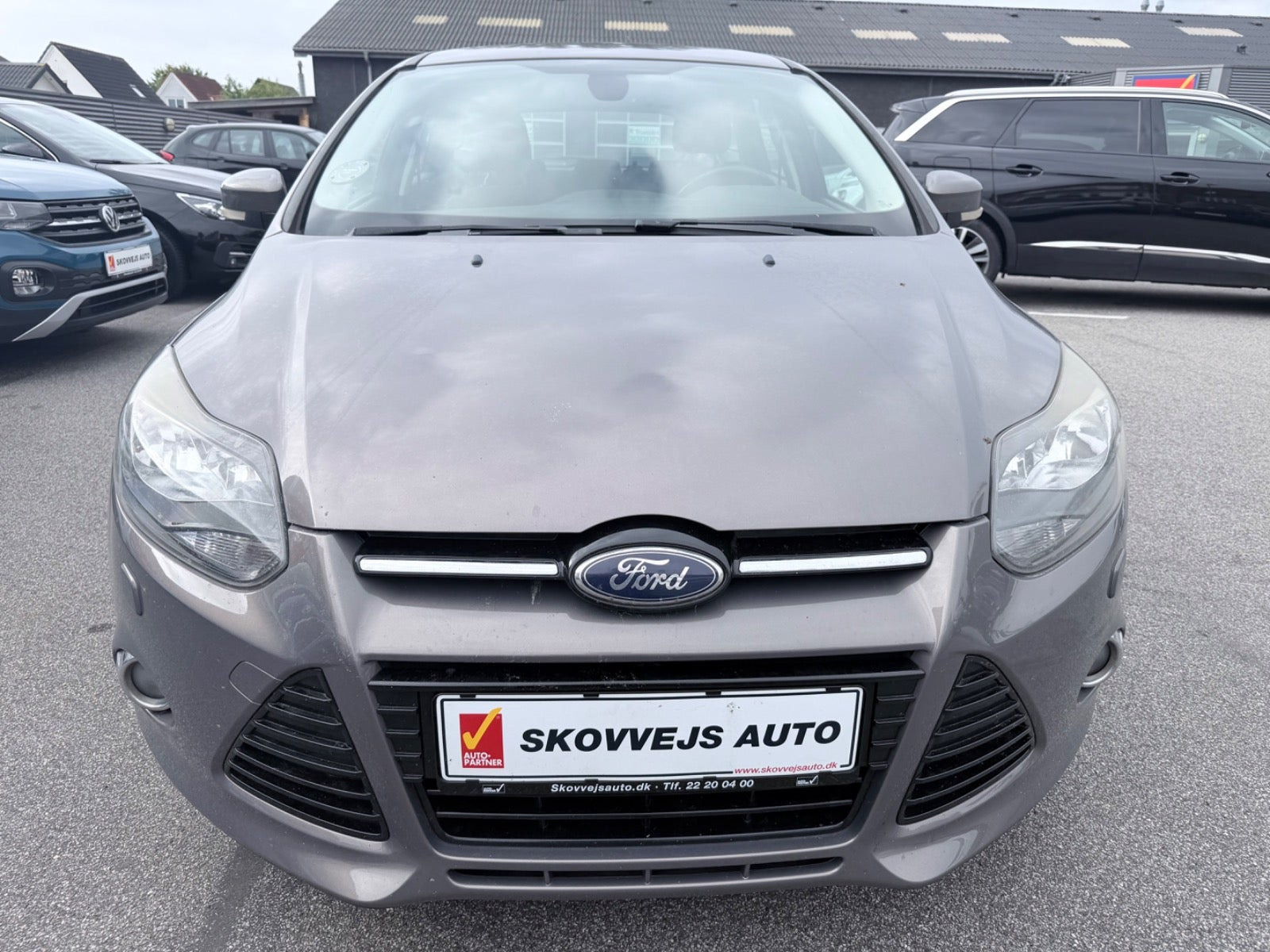 Grå Ford Focus fra 2013