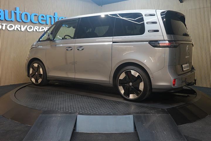 Sølv VW ID.Buzz fra 2024