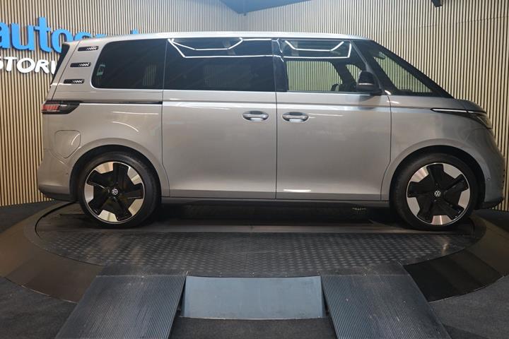 Sølv VW ID.Buzz fra 2024