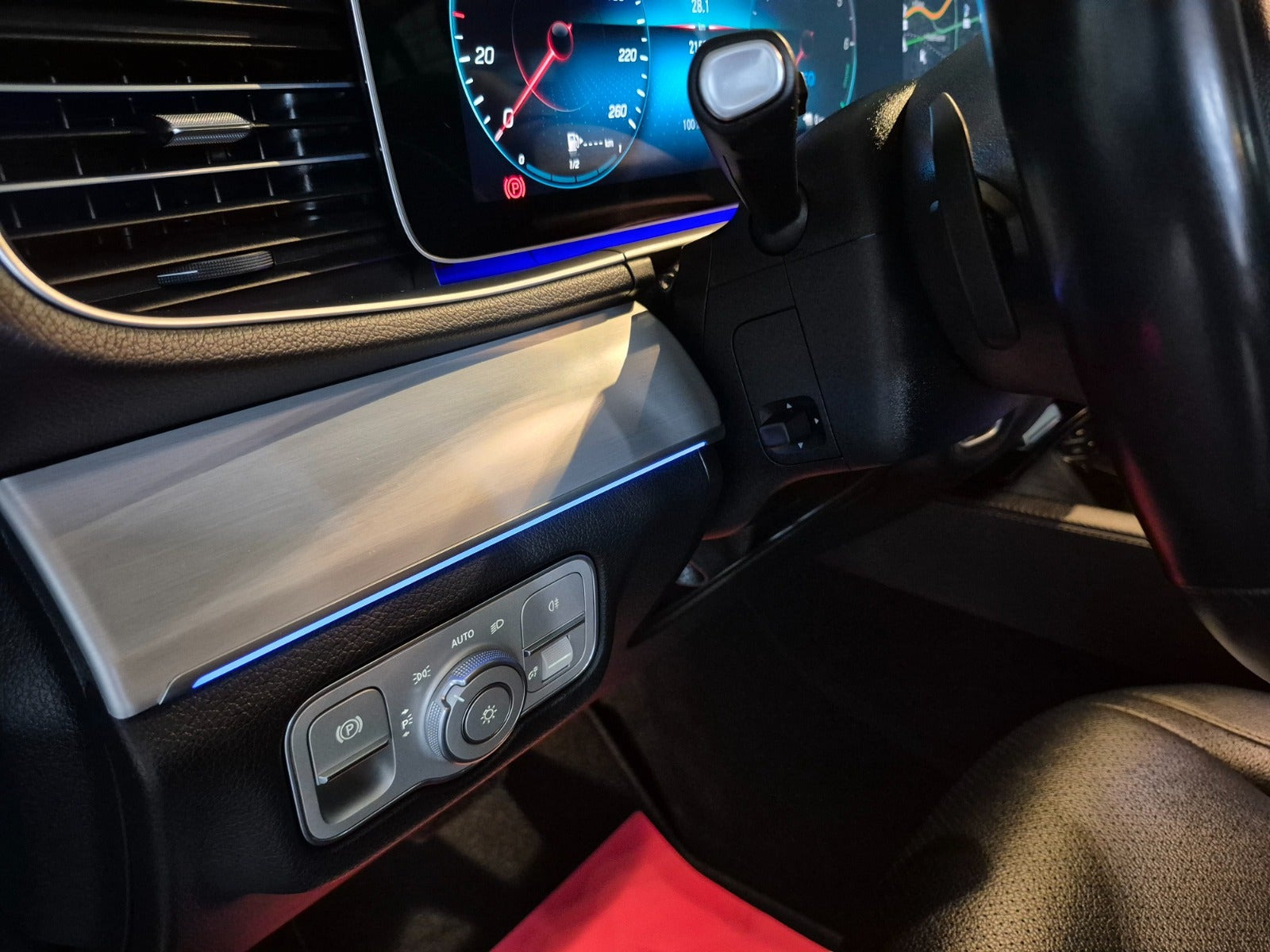 Grå Mercedes GLE350 de fra 2022