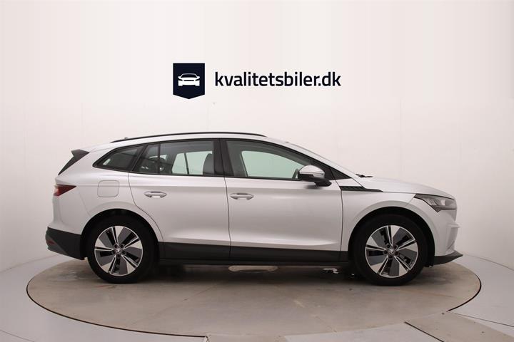Sølv Skoda Enyaq fra 2021