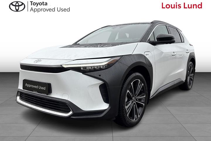 Hvid Toyota BZ4X fra 2025