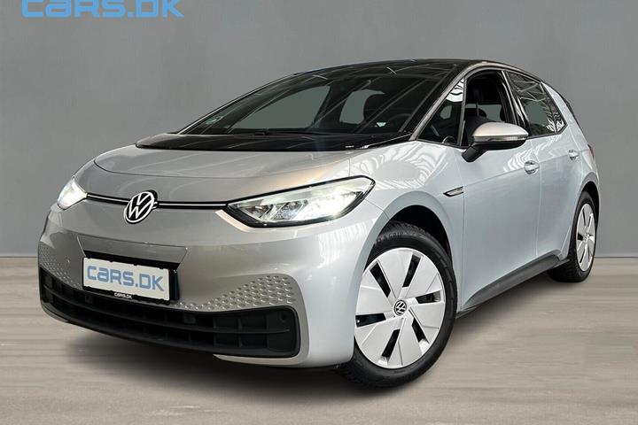 Sølv VW ID.3 fra 2023 set udefra