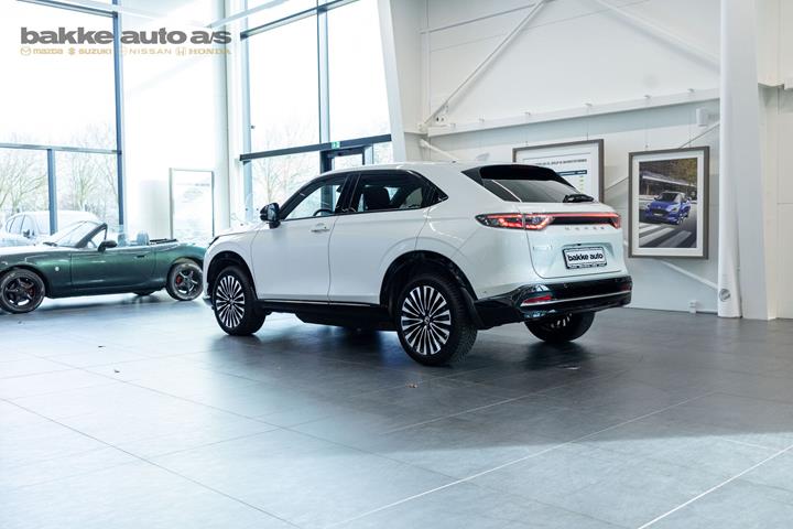 Hvid Honda e:Ny1 fra 2024