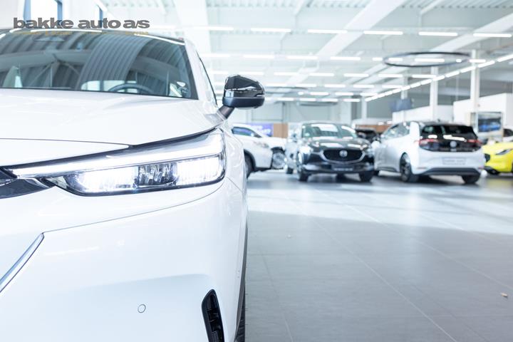 Hvid Honda e:Ny1 fra 2024