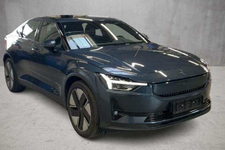 Sort Polestar 2 fra 2025