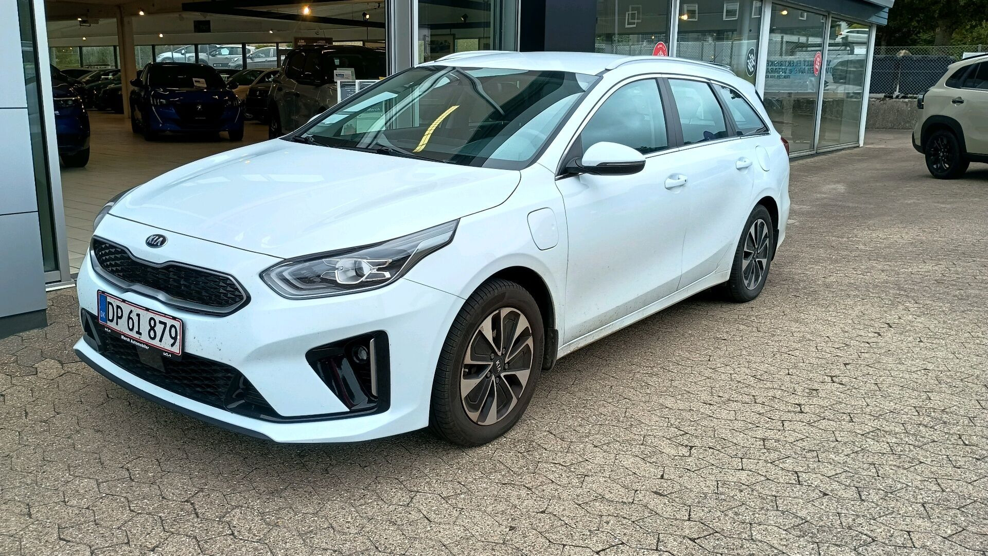 Kia Ceed 1,6 SW GDI PHEV  Plugin-hybrid Prestige DCT 141HK Stc 6g Aut.