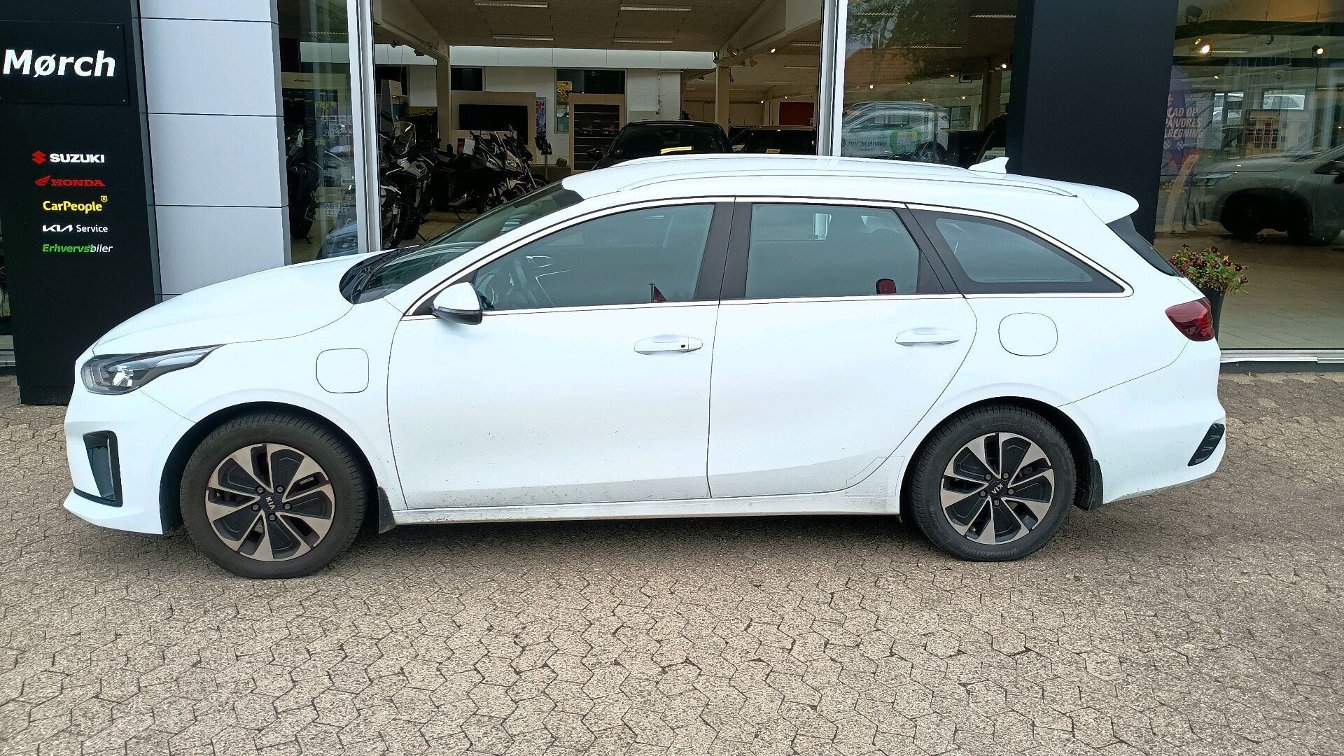 Hvid Kia Ceed fra 2020