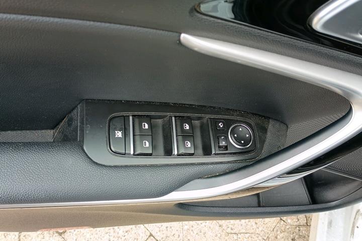 Hvid Kia Ceed fra 2020