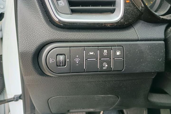 Hvid Kia Ceed fra 2020
