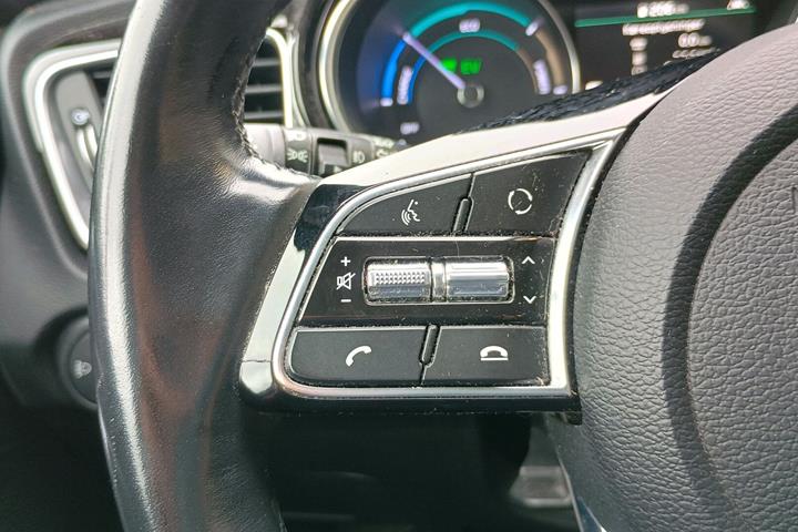 Hvid Kia Ceed fra 2020