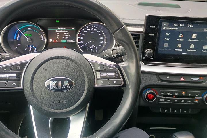 Hvid Kia Ceed fra 2020