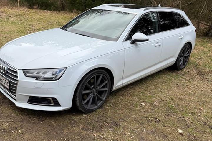 undefined Audi A4 fra 2016