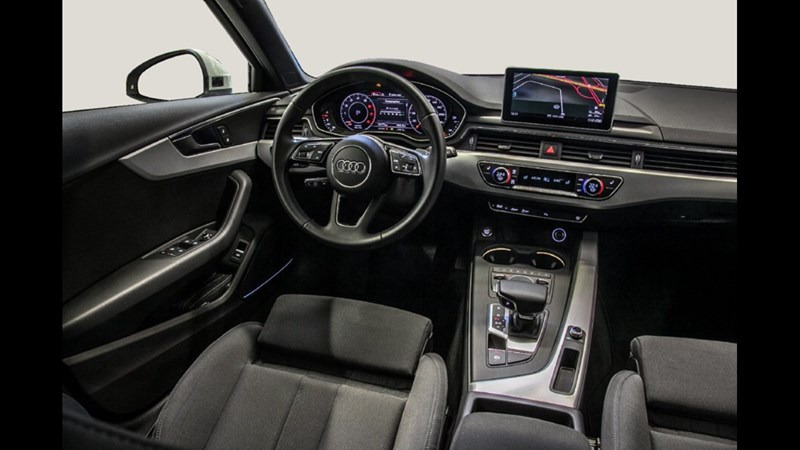 undefined Audi A4 fra 2016