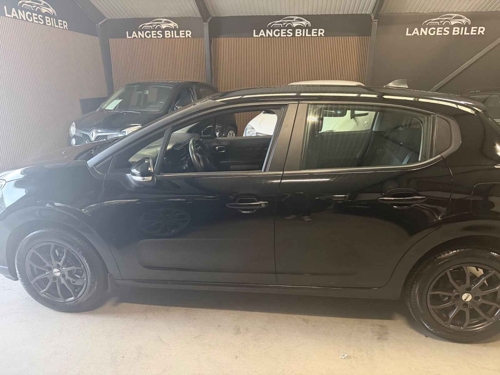 Sort Citroën C3 fra 2020