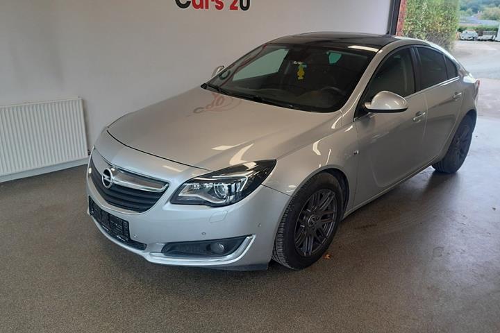 Sølv Opel Insignia fra 2016