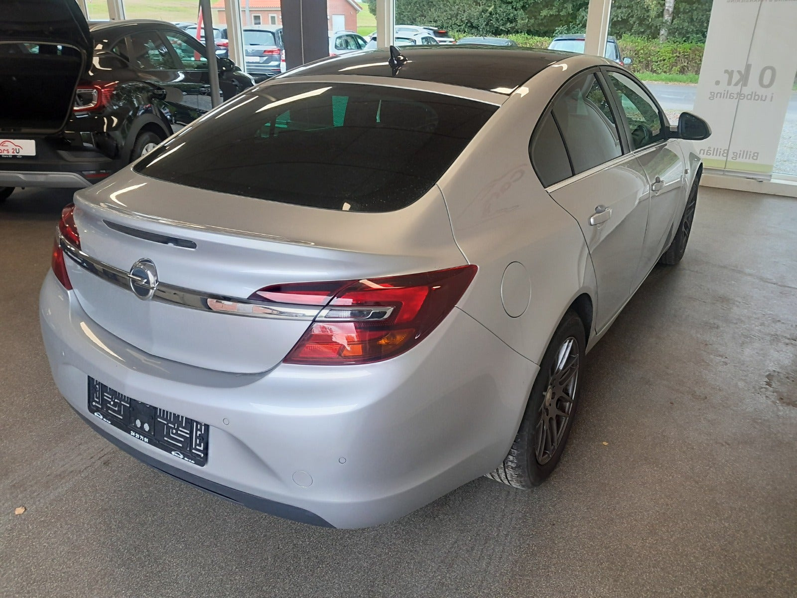 Sølv Opel Insignia fra 2016