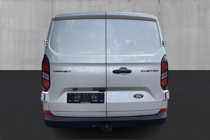 Grå Ford Transit Custom 320 L2 fra 2026