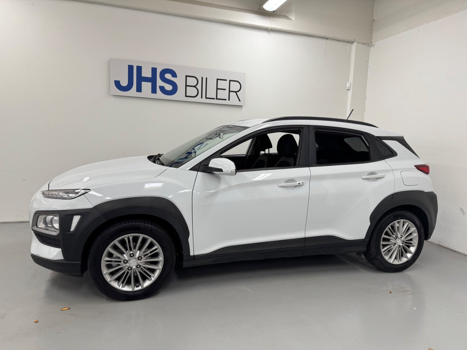 Hvid Hyundai Kona fra 2017