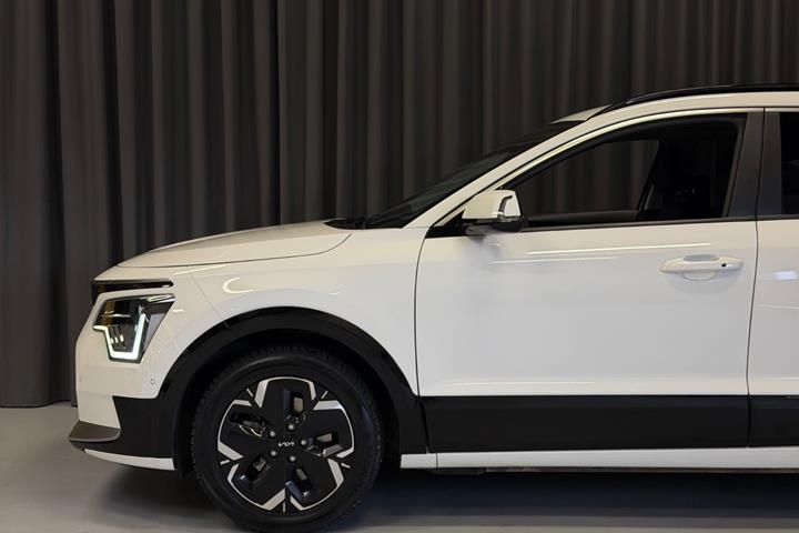 Hvid Kia Niro fra 2023