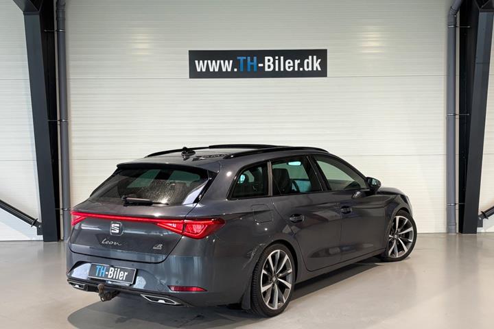 Sort Seat Leon fra 2021