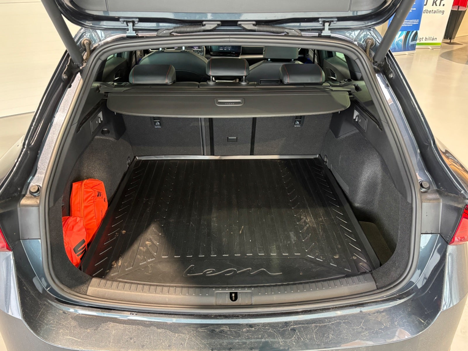 Sort Seat Leon fra 2021