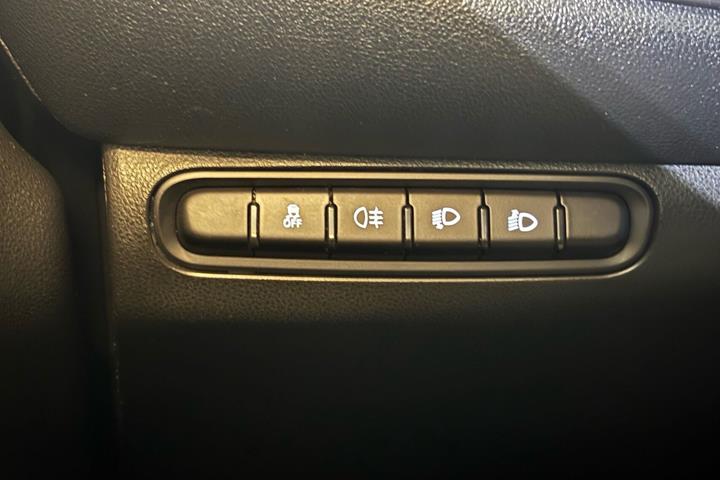 Hvid Fiat 500e fra 2023