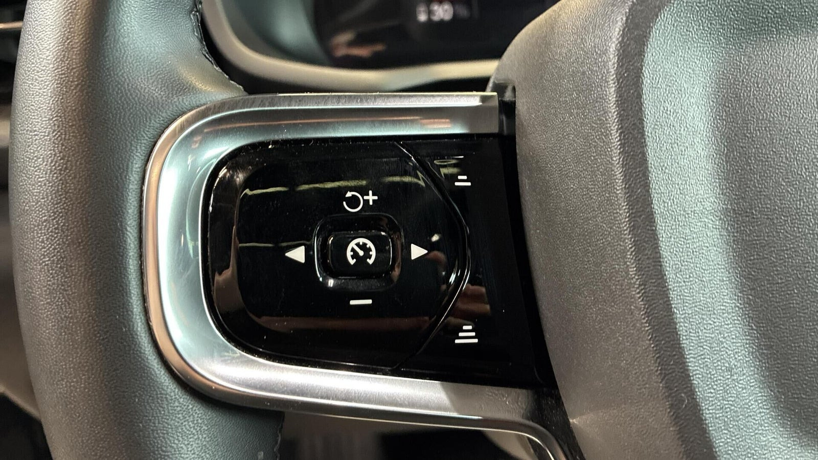 Sort Polestar 2 fra 2022