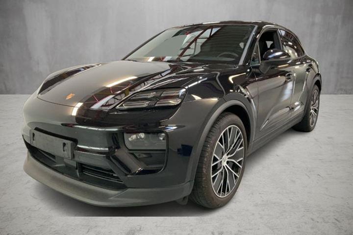 Sort Porsche Macan fra 2025