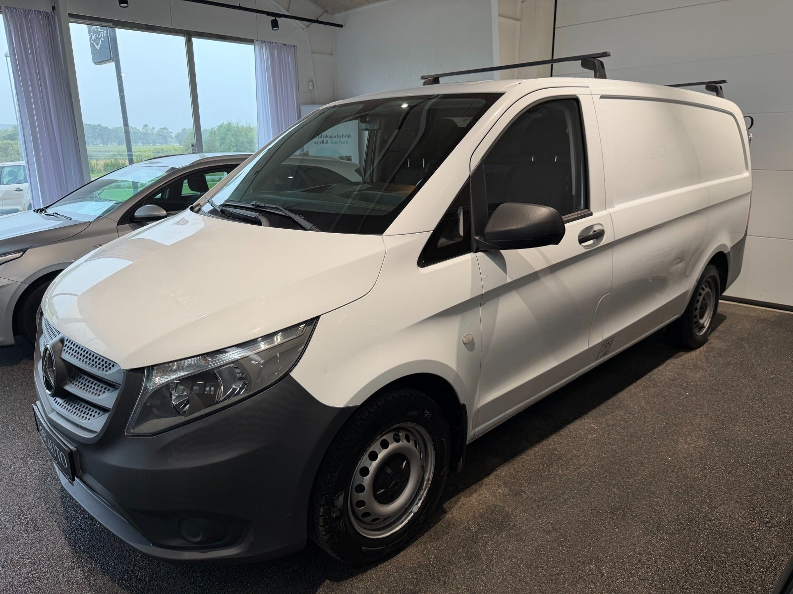 undefined Mercedes Vito 111 fra 2016