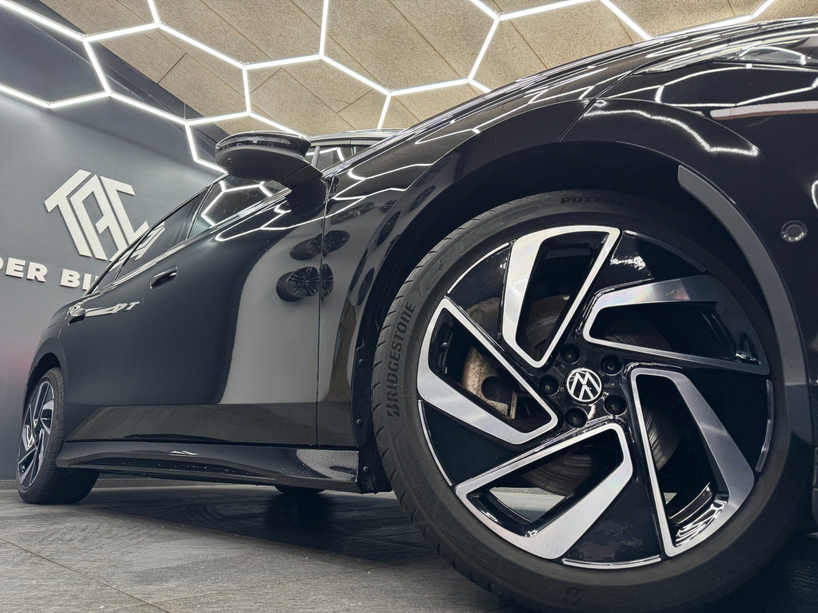 Sort VW ID.7 fra 2025