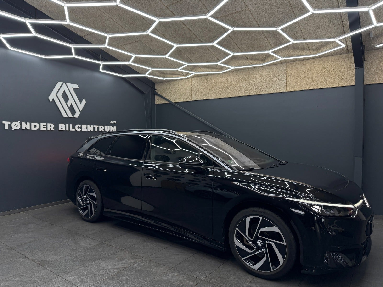 Sort VW ID.7 fra 2025