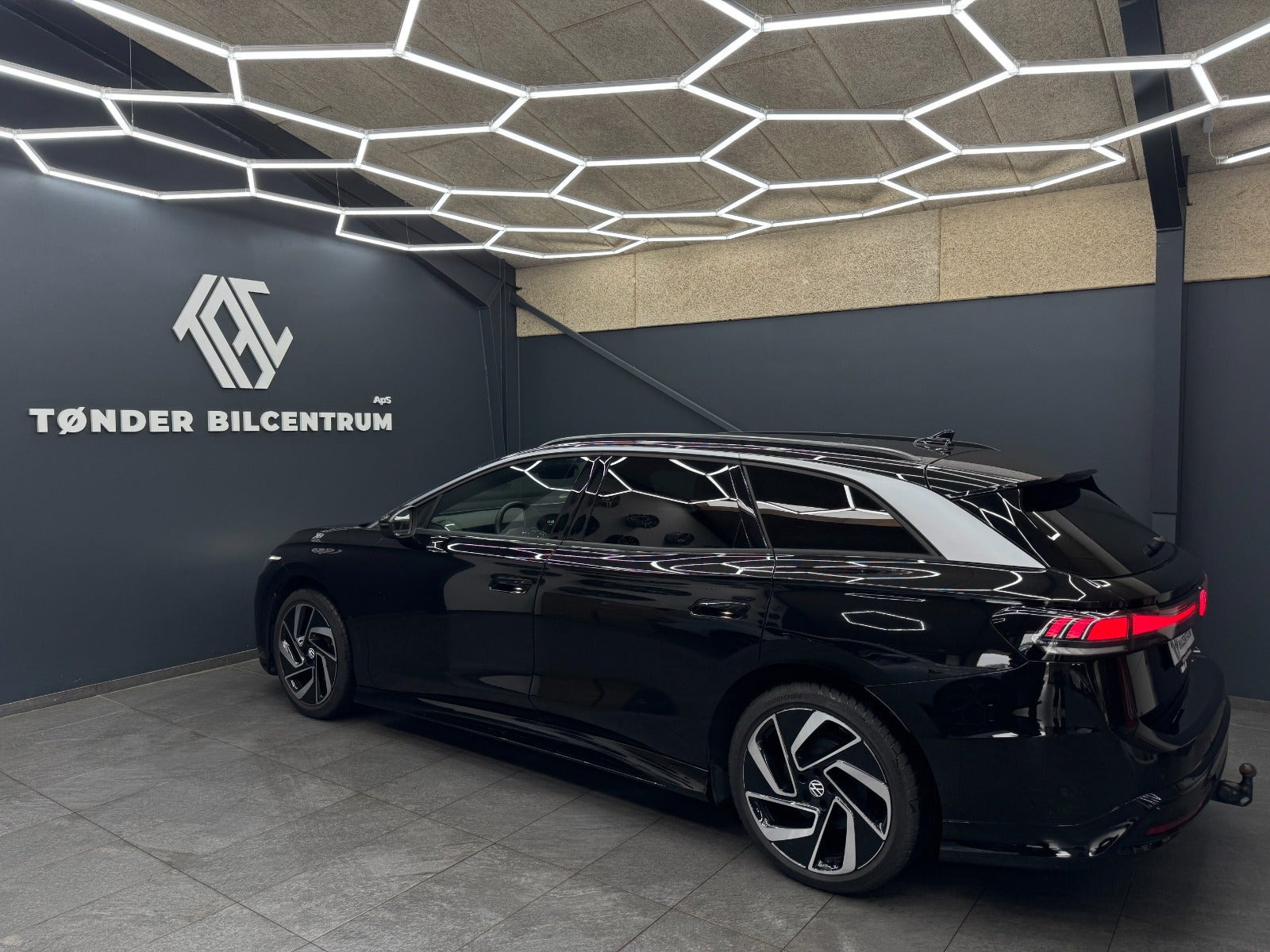 Sort VW ID.7 fra 2025