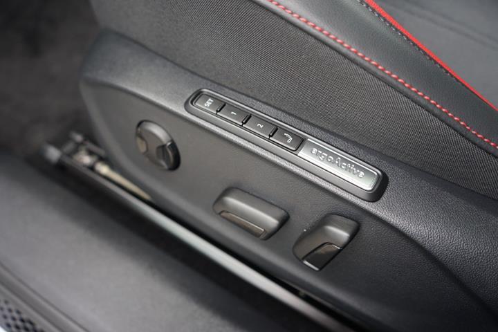 Sølv VW ID.7 fra 2026