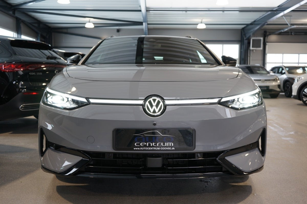 Grå VW ID.7 fra 2026