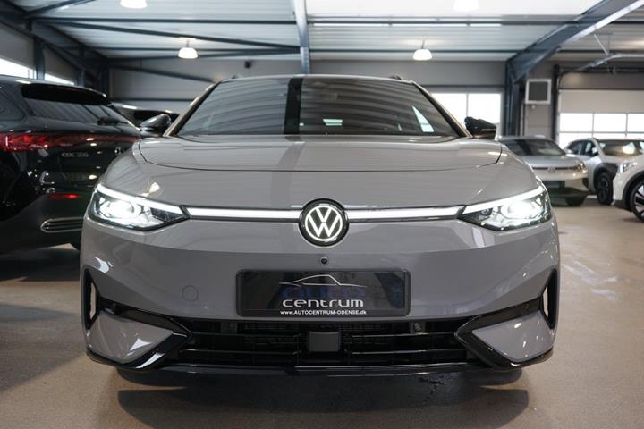Grå VW ID.7 fra 2026
