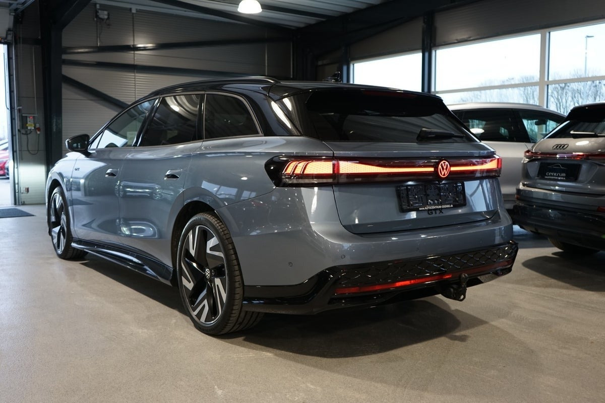 Blå VW ID.7 fra 2026