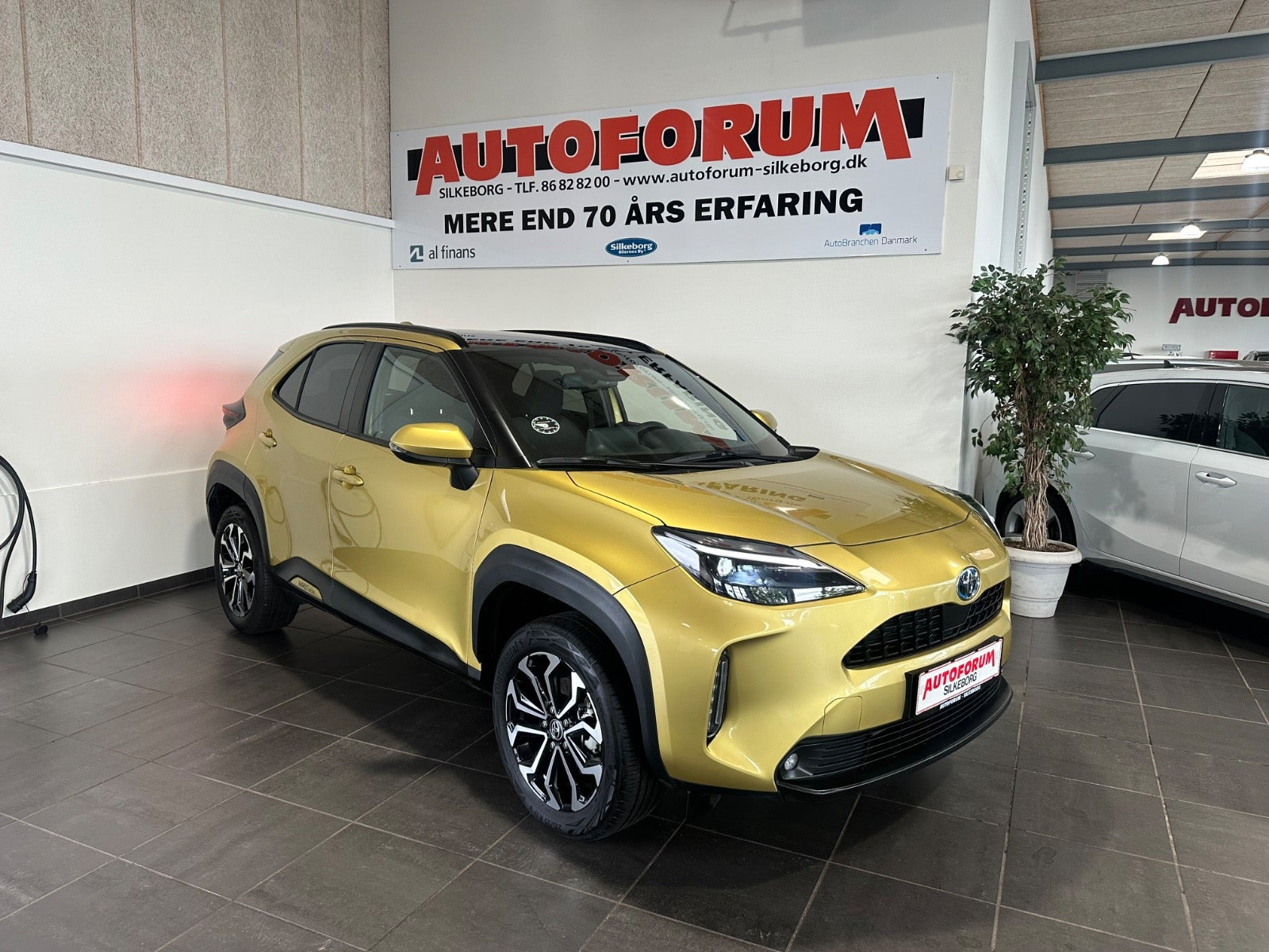 Toyota Yaris Cross 1,5 Hybrid Style Tech e-CVT