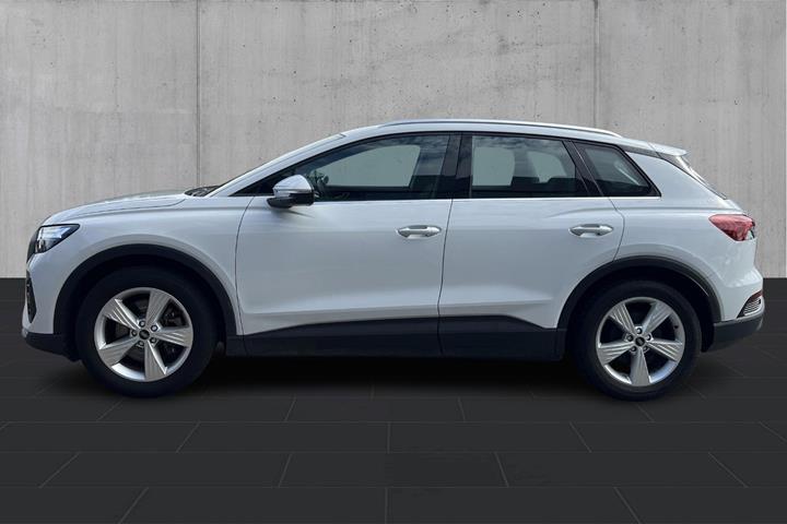 Hvid Audi Q4 e-tron fra 2023