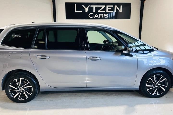 Sølv Citroën Grand C4 SpaceTourer fra 2021