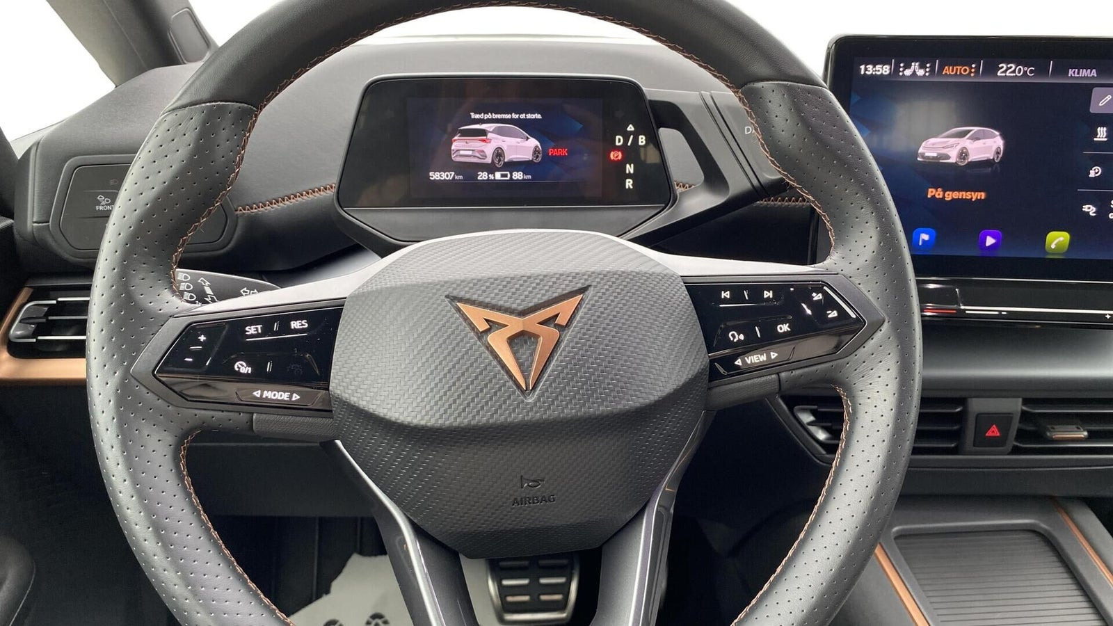 Grå Cupra Born fra 2023