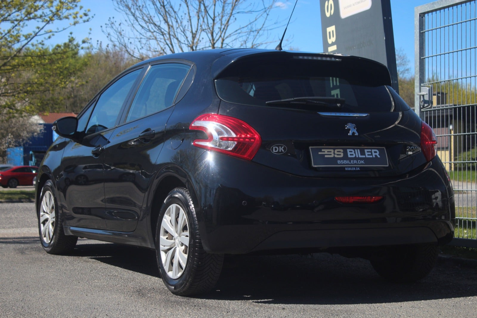 undefined Peugeot 208 fra 2014