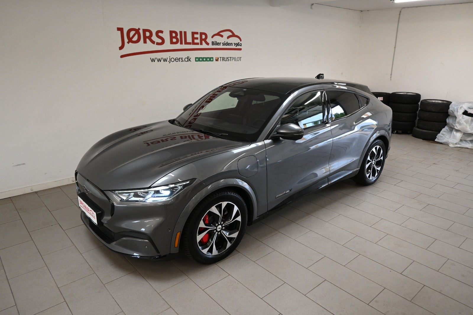 Ford Mustang Mach-E Long Range AWD, 351ps, 2021