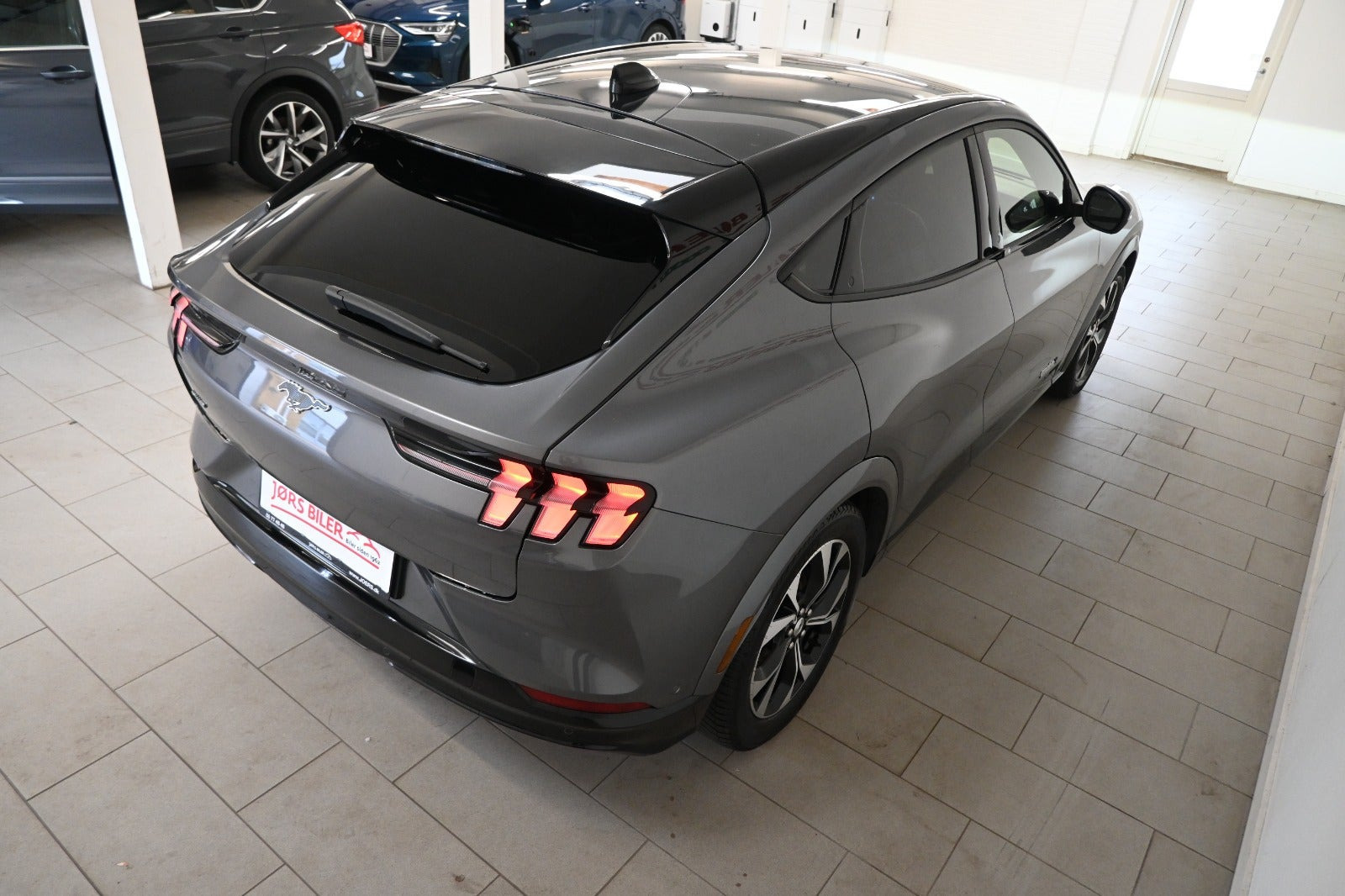 Ford Mustang Mach-E Long Range AWD, 351ps, 2021