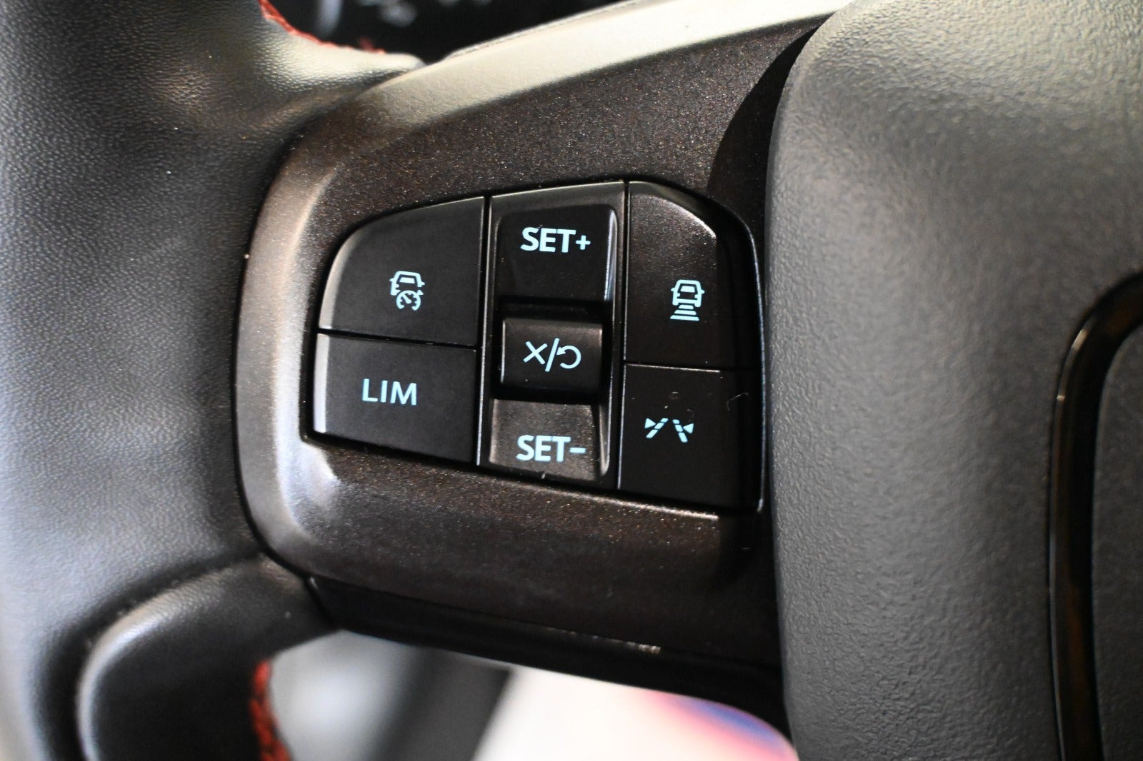 Ford Mustang Mach-E Long Range AWD, 351ps, 2021