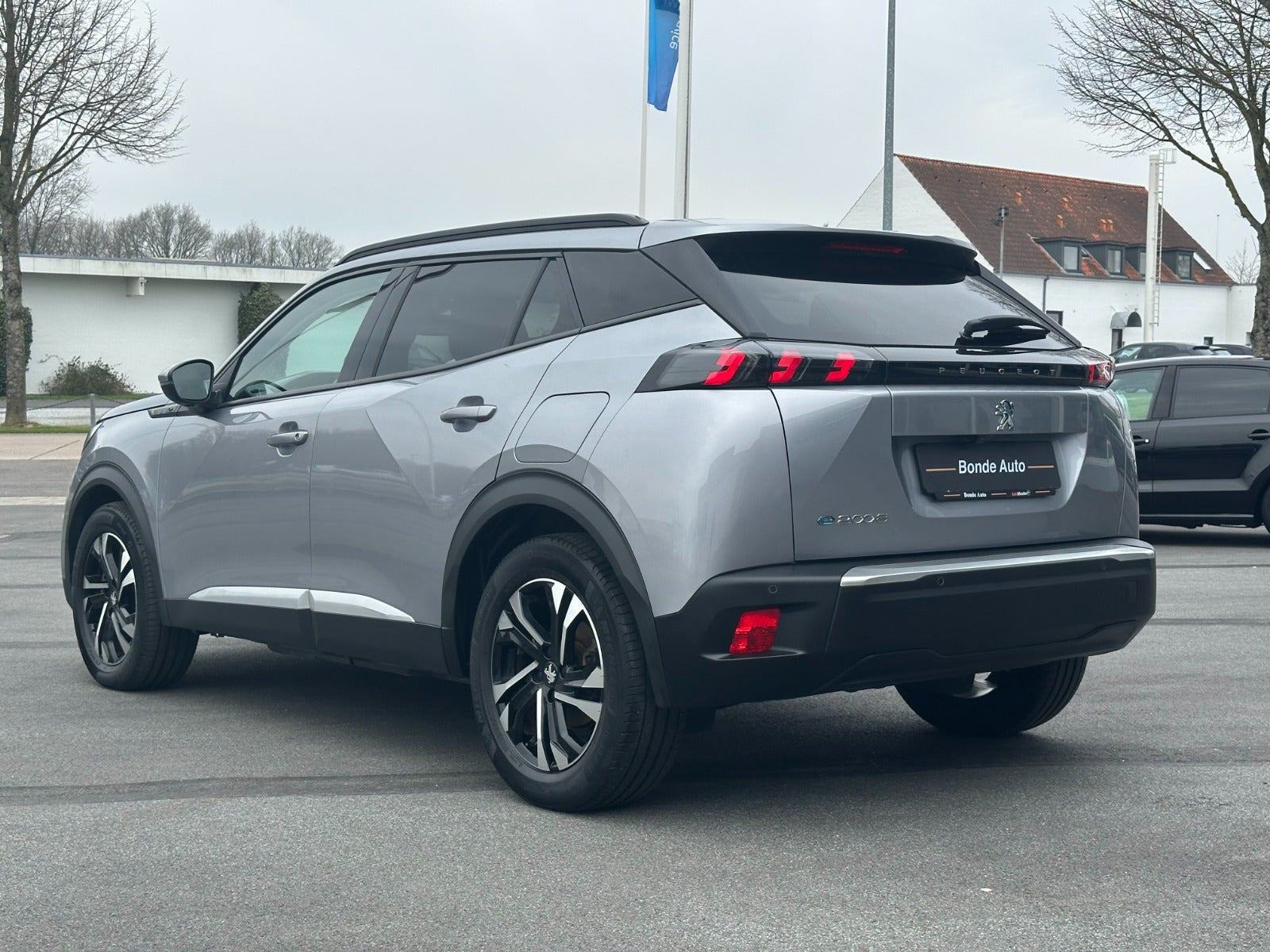 undefined Peugeot e-2008 fra 2021