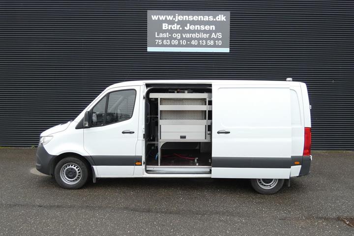 Hvid Mercedes Sprinter 315 fra 2025