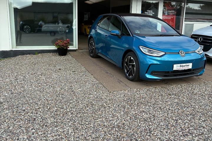 Blå VW ID.3 fra 2025