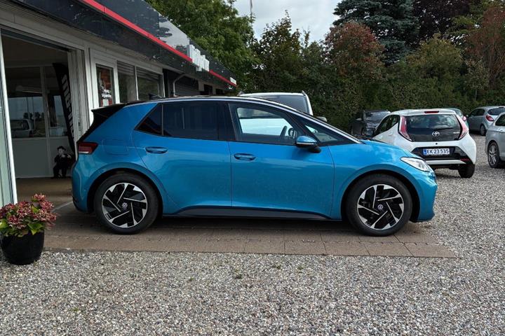 Blå VW ID.3 fra 2025